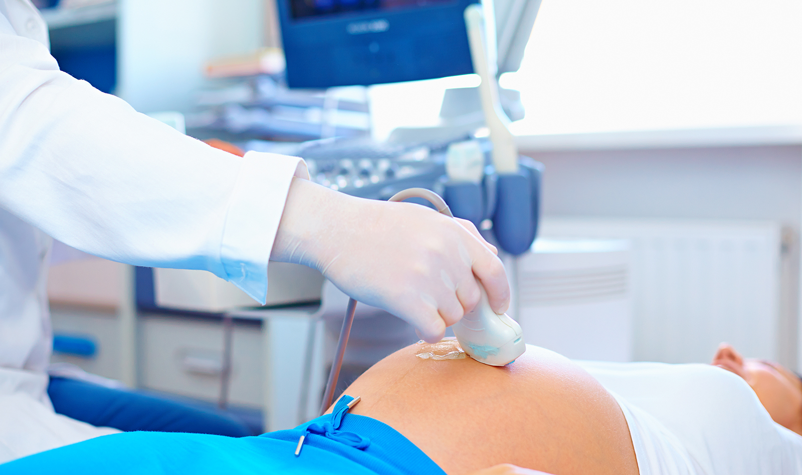 Image of trauma ultrasound trauma treatment prenatal ultrasound pregnancy POCUS FAST exam    Online PoCUS Training